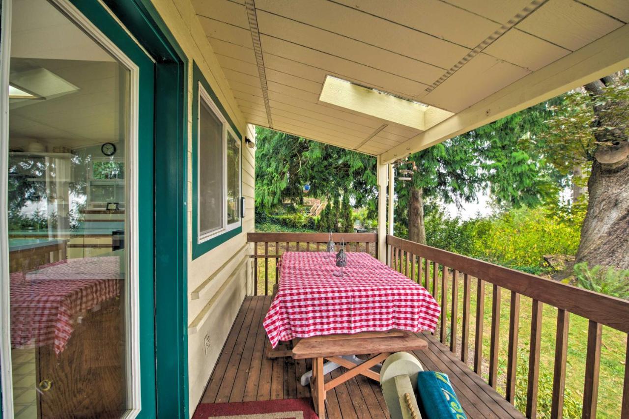 Warm Beach Hideaway With Private Beach! Stanwood المظهر الخارجي الصورة